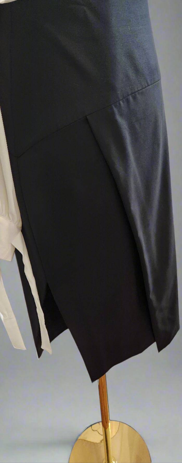 Willow  Black pencil skirt, size 10